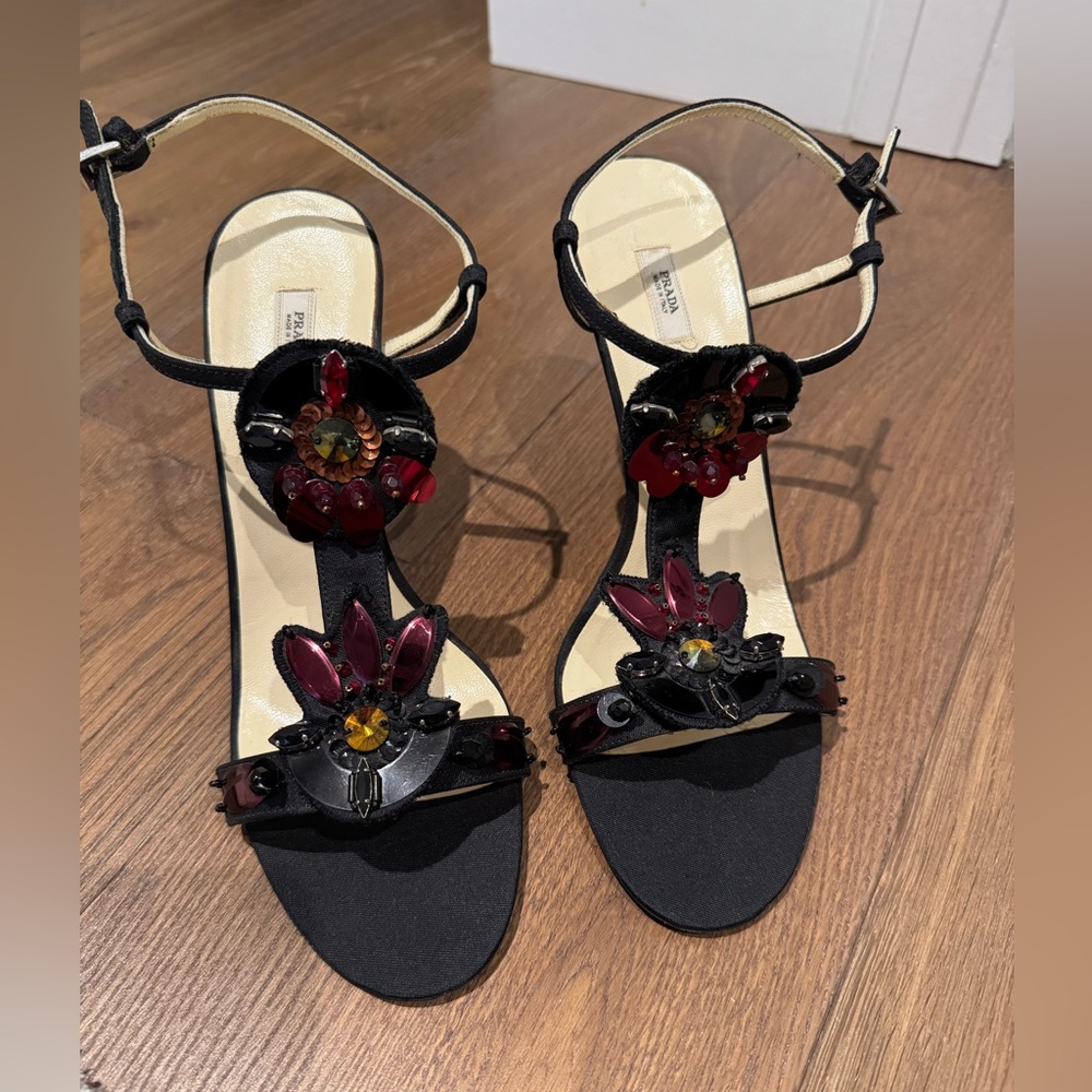 Prada heels - evening pumps black with sequin embellishments.